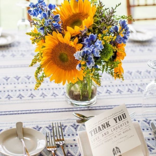 How To Arrange Sunflowers | Alice's Table